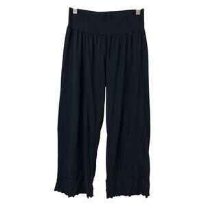 C.M.C Black Stretchy Waist Ruffled Hem Cropped Cotton Pants Size S